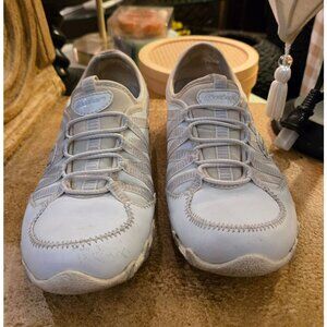 Womens, 6.5 Sketchers Slip'on Walking Shoes
